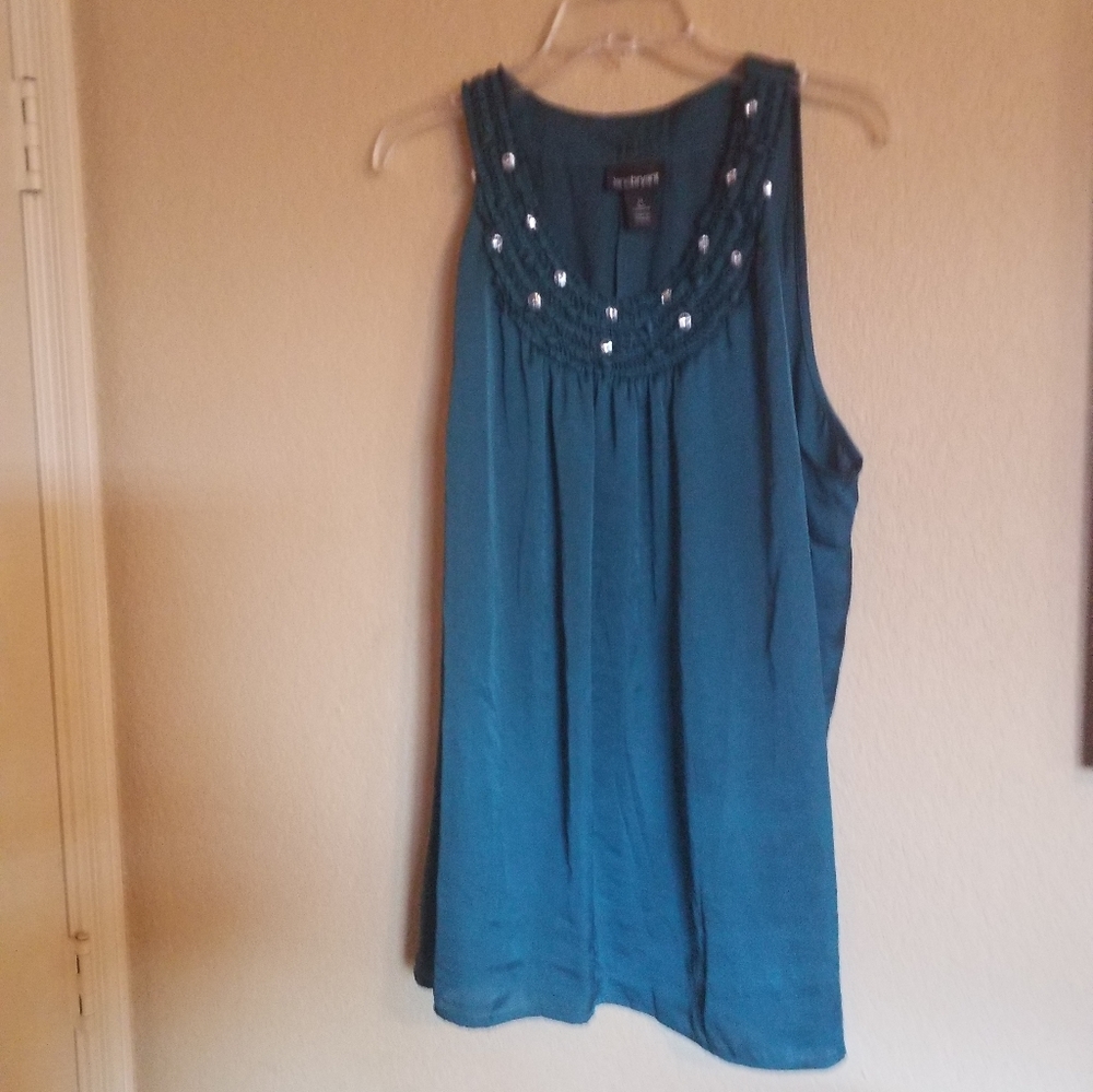 Lane Bryant sleeveless top